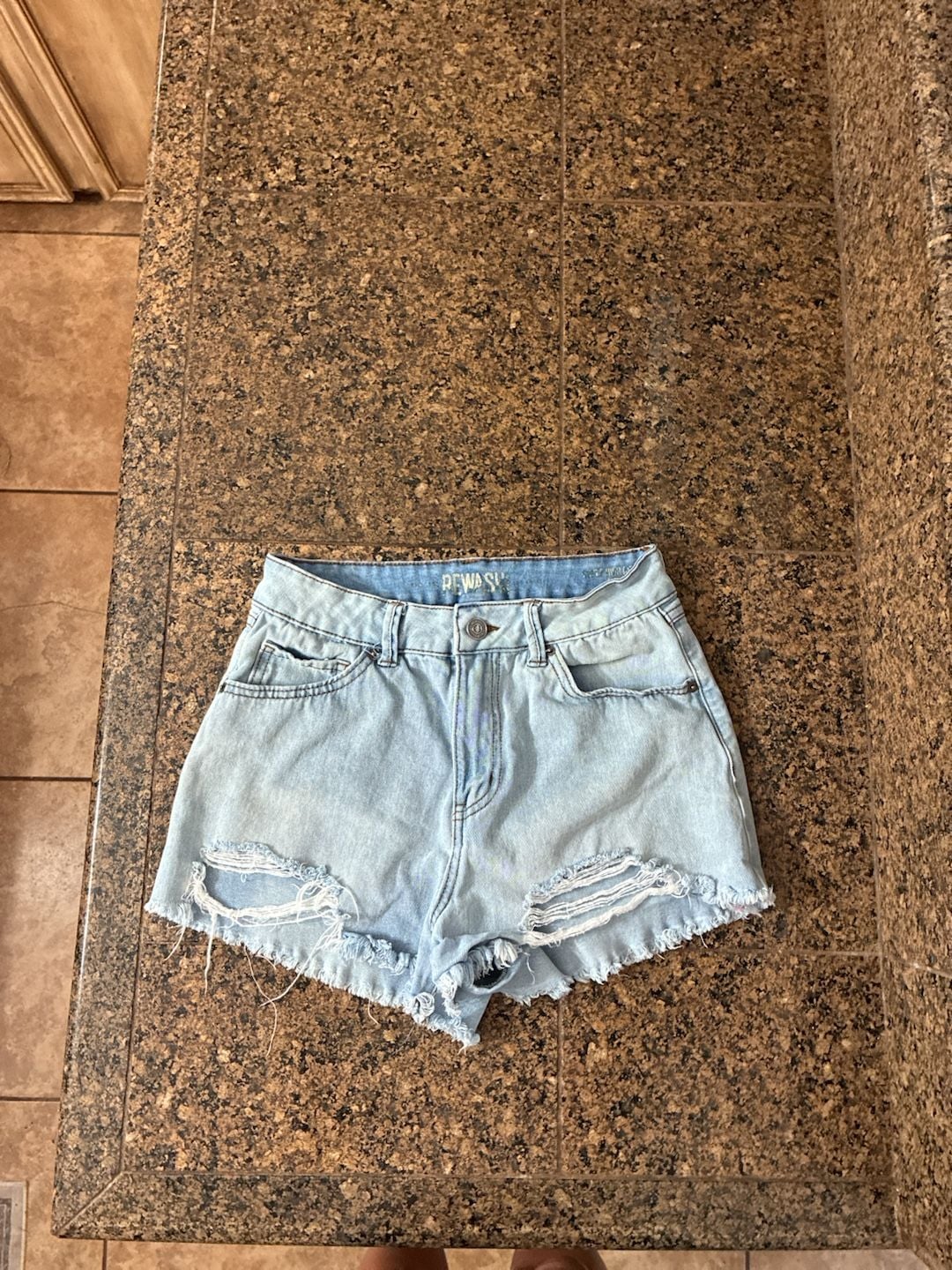 Rewash Women's Light Wash Distressed Raw Hem Denim Jean Shorts 2