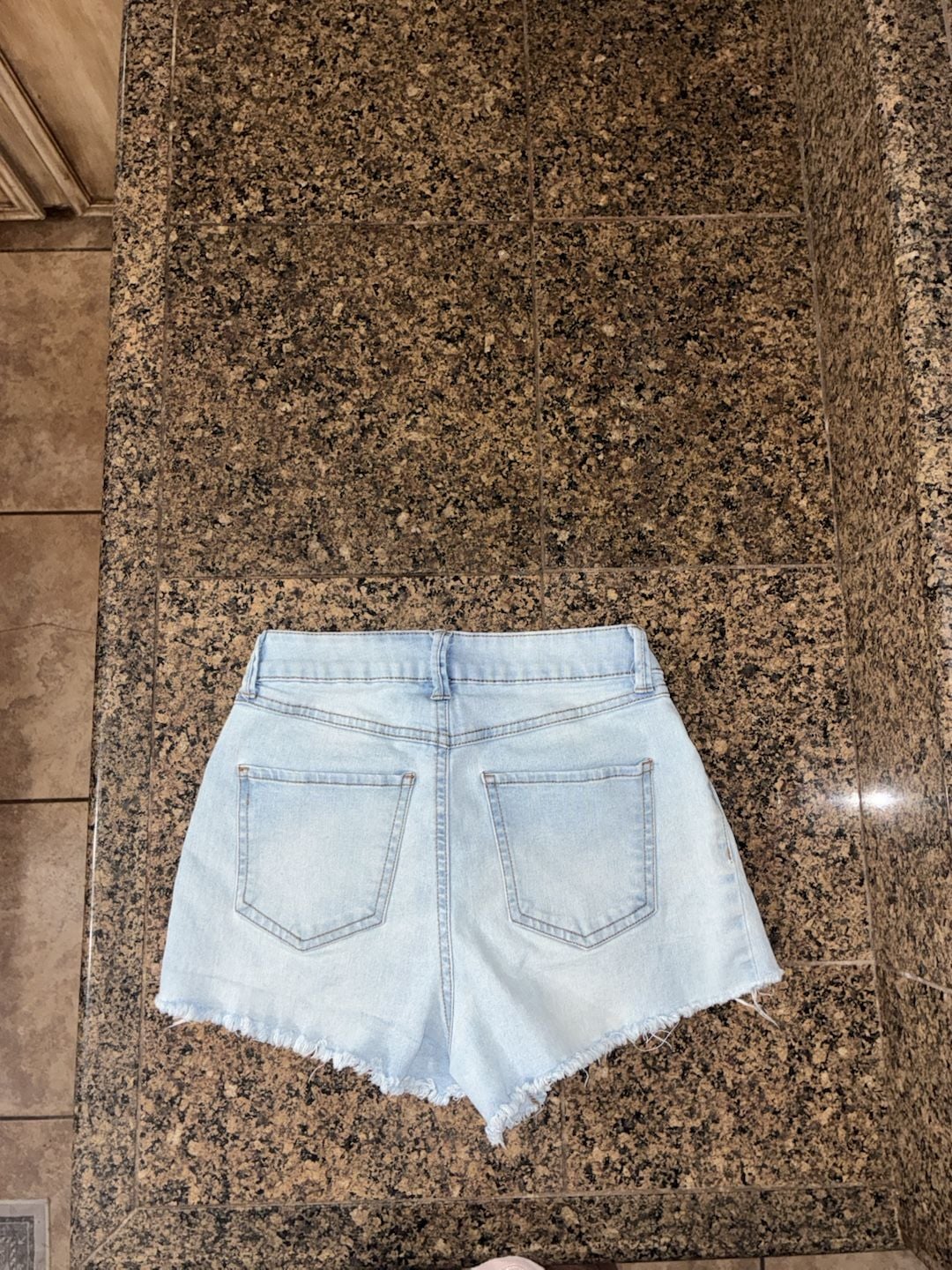 Rewash Women's Light Wash Distressed Raw Hem Denim Jean Shorts 3