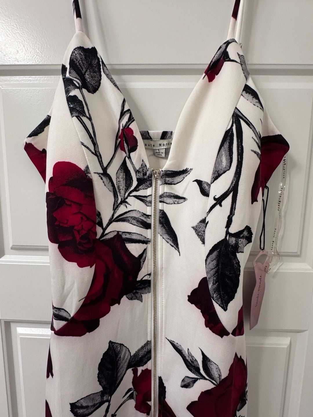 Haute Monde White and Red Floral Rose Print Zip-Front Mini Dress 5