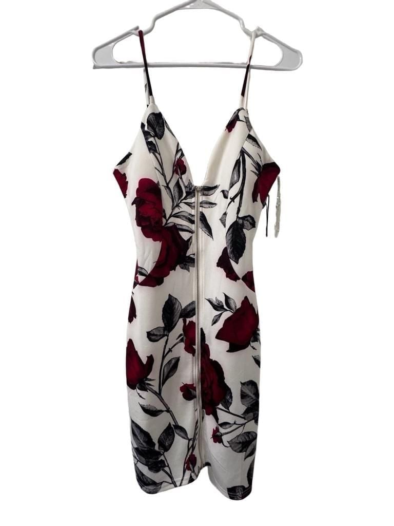 Haute Monde White and Red Floral Rose Print Zip-Front Mini Dress 2