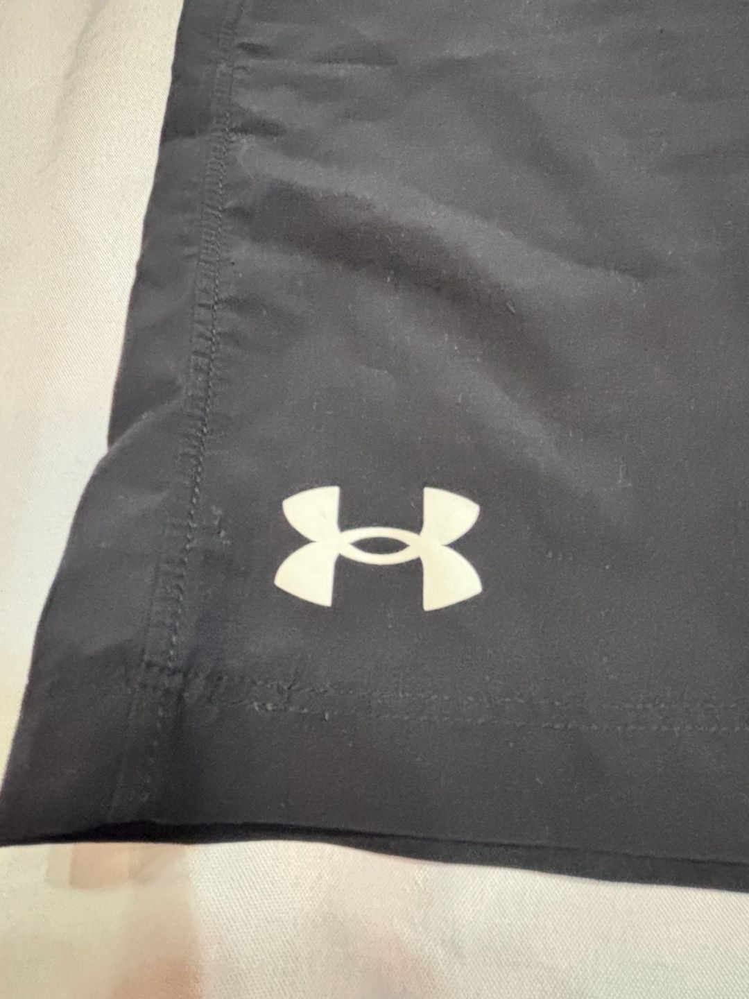 Under Armour Boys' Woven Athletic Performance Shorts 3