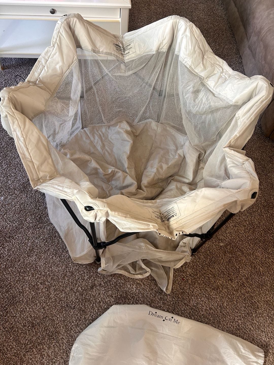Dream On Me Portable Playard with Carrying Bag 2