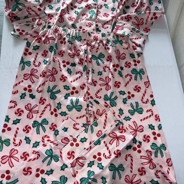 Christmas Pajama Set with Bow and Candy Cane Print (b52)
