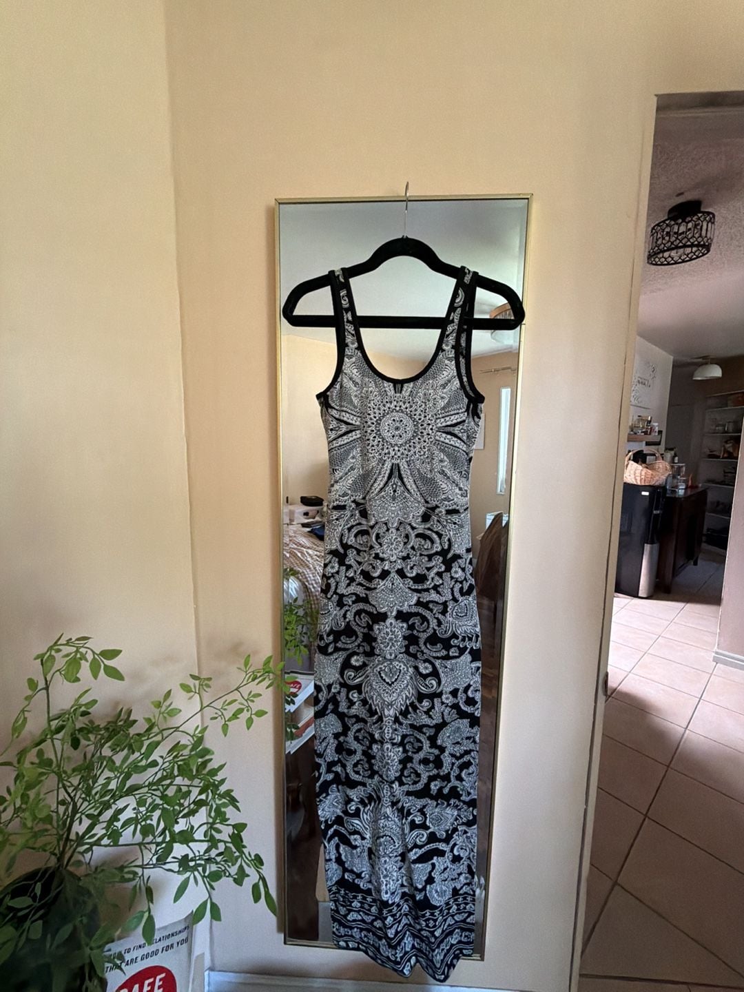 Billabong Designers Closet Black and White Paisley Print Knit Maxi Dress 2