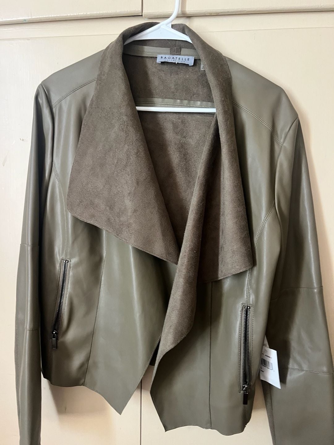 Bagatelle Collection Olive Green Faux Leather Open Front Drape Jacket NWT size L 14