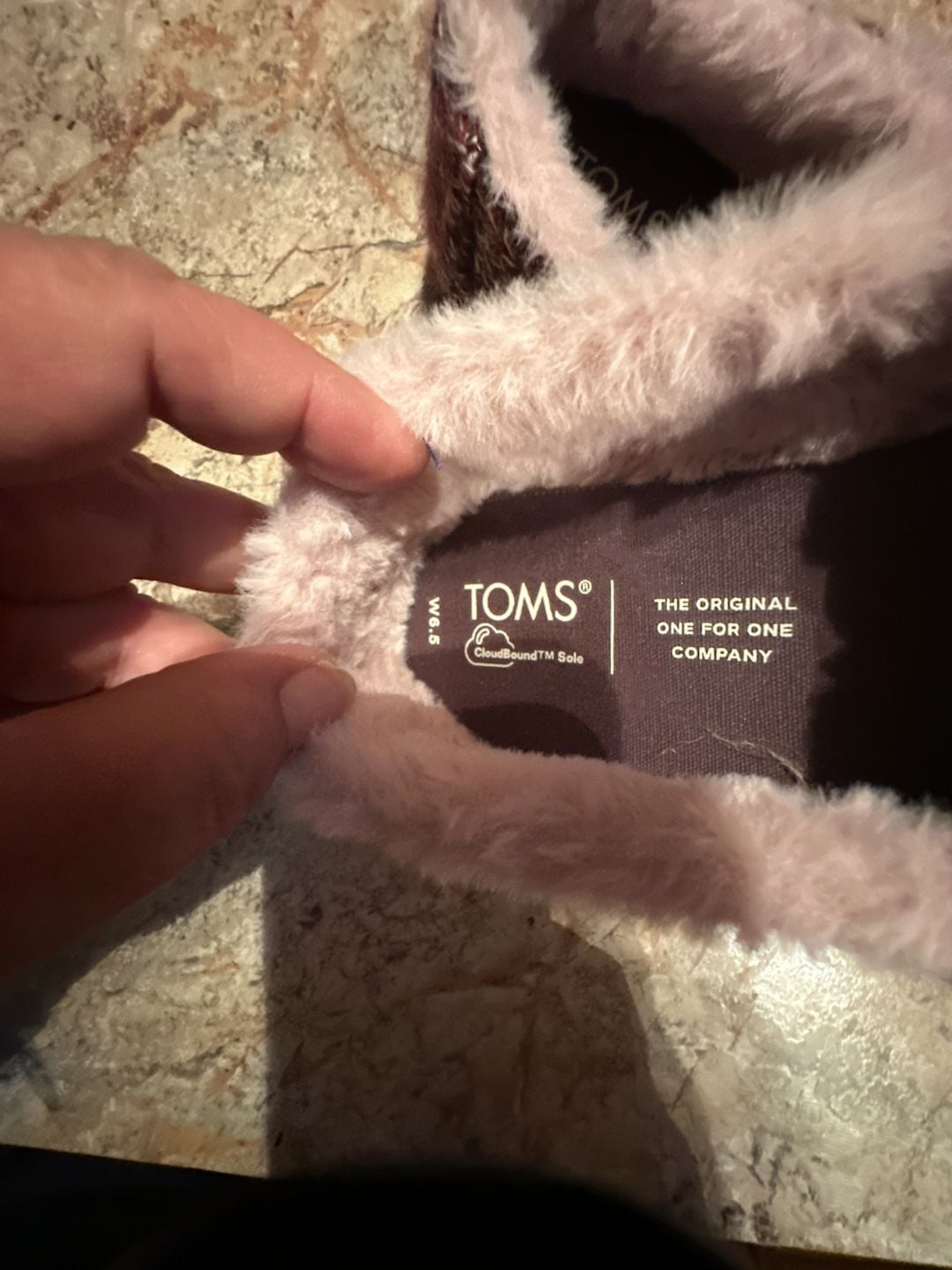 TOMS Women's Alpargata Cozy Burgundy Sweater Knit Faux Fur Lined Slip-On Flats 7