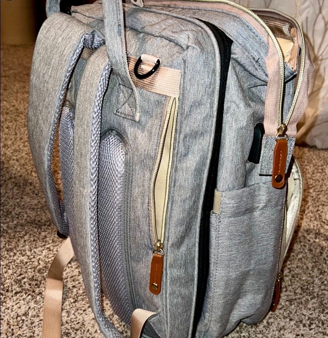 3-in-1 Foldable Baby Diaper Backpack with Portable Changing Station, Gray 8