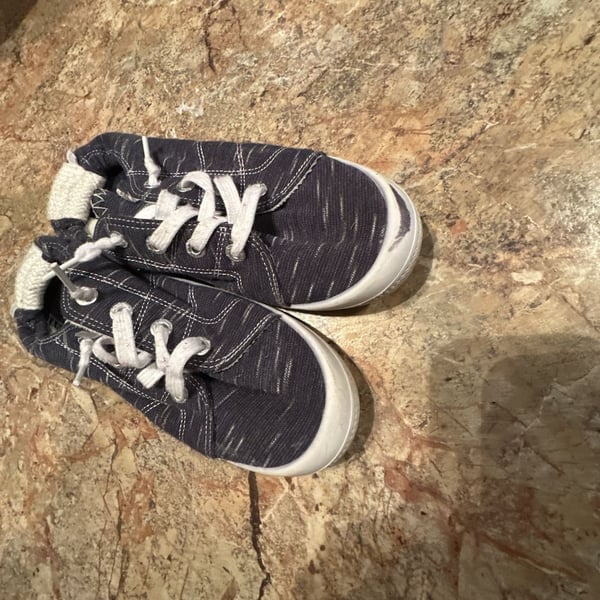 Tommy Bahama Women's Navy Blue Canvas Slip-On Sneakers