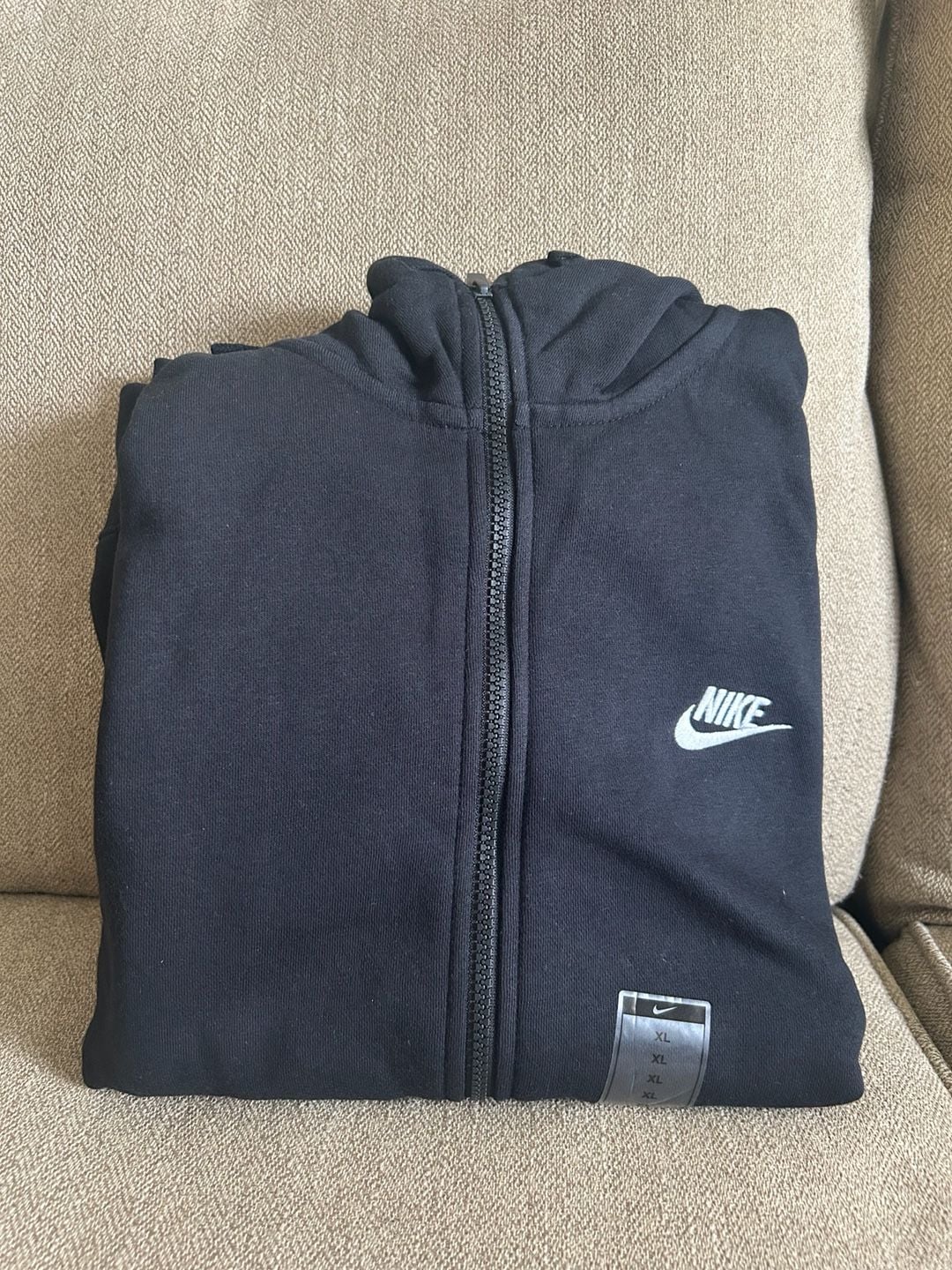 Nike Sportswear Club Fleece Full-Zip Hoodie - Black 2