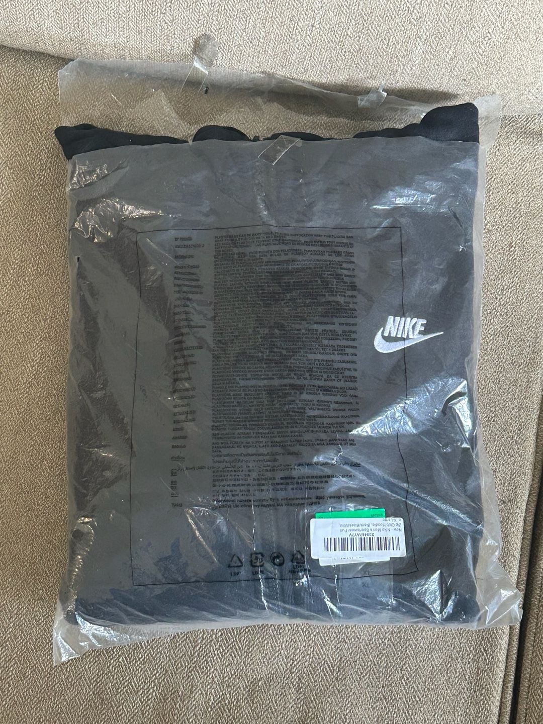 Nike Sportswear Club Fleece Full-Zip Hoodie - Black 5