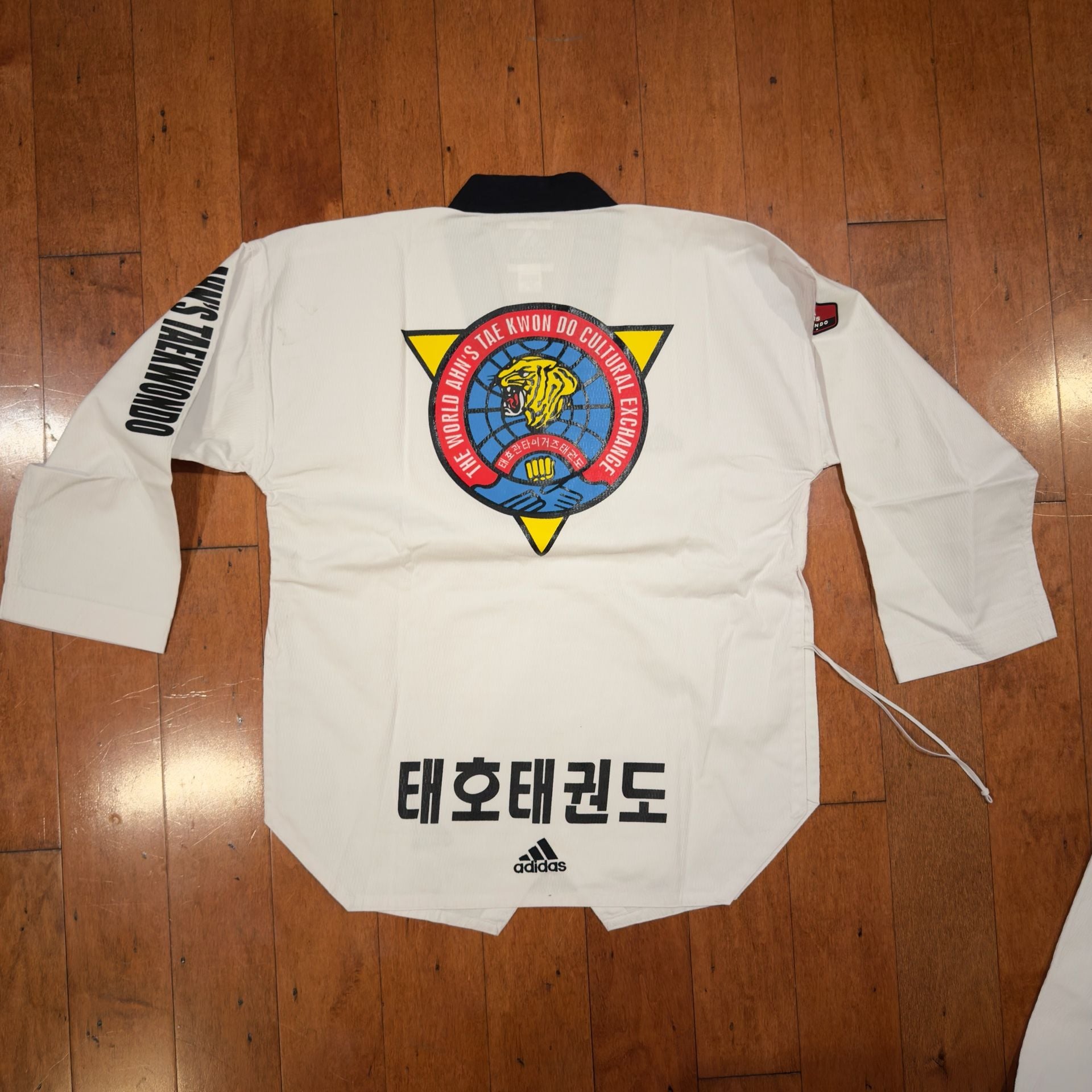 Adidas Ahn's Taekwondo Uniform Dobok with Tiger Patch Size 3 (170cm) 2