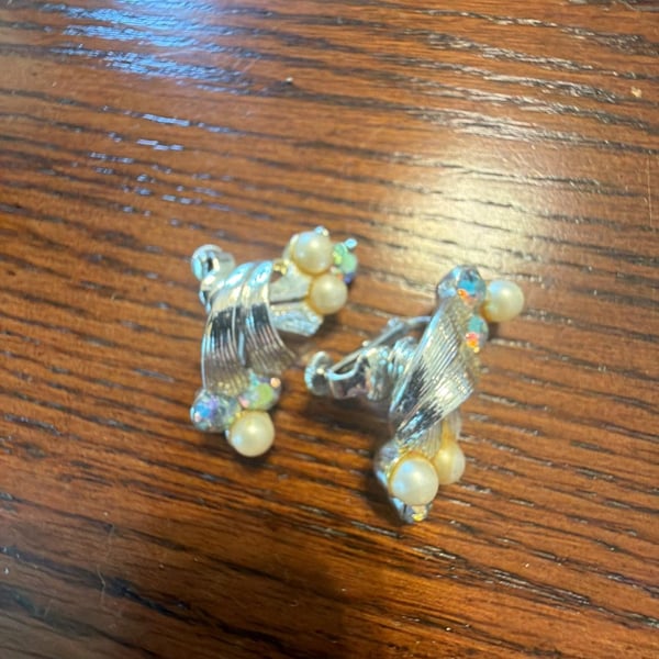 Vintage Faux Pearl and Aurora Borealis Crystal Silver Tone Clip-On Earrings