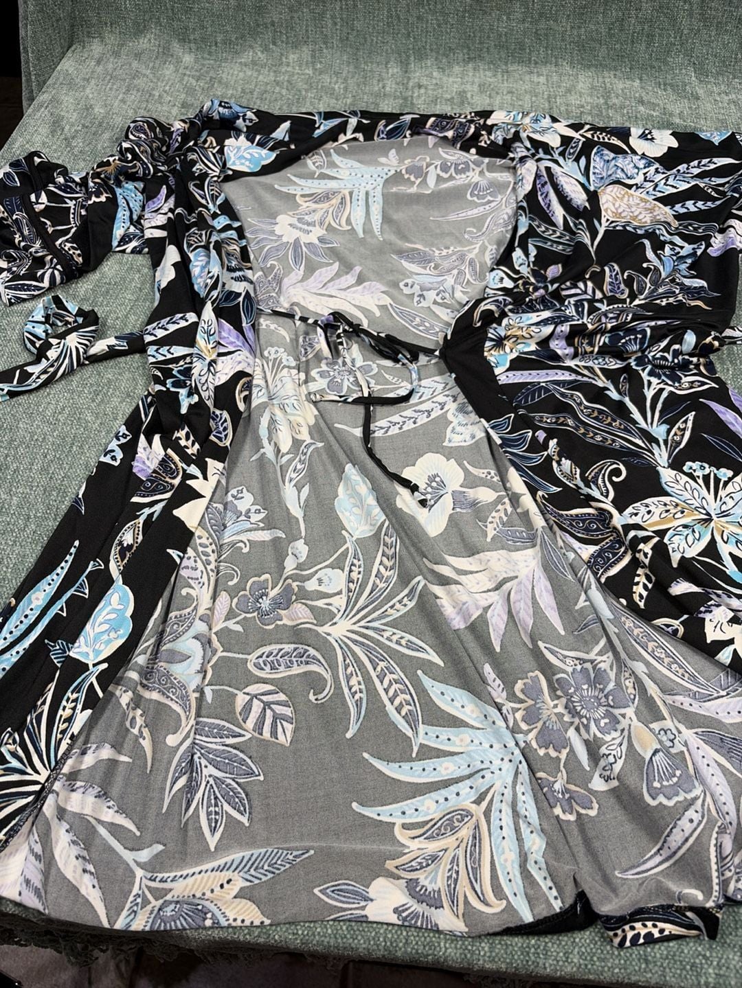 Linea Donatella Floral Print Short Robe Style FBT130 Black Size L/XL 6