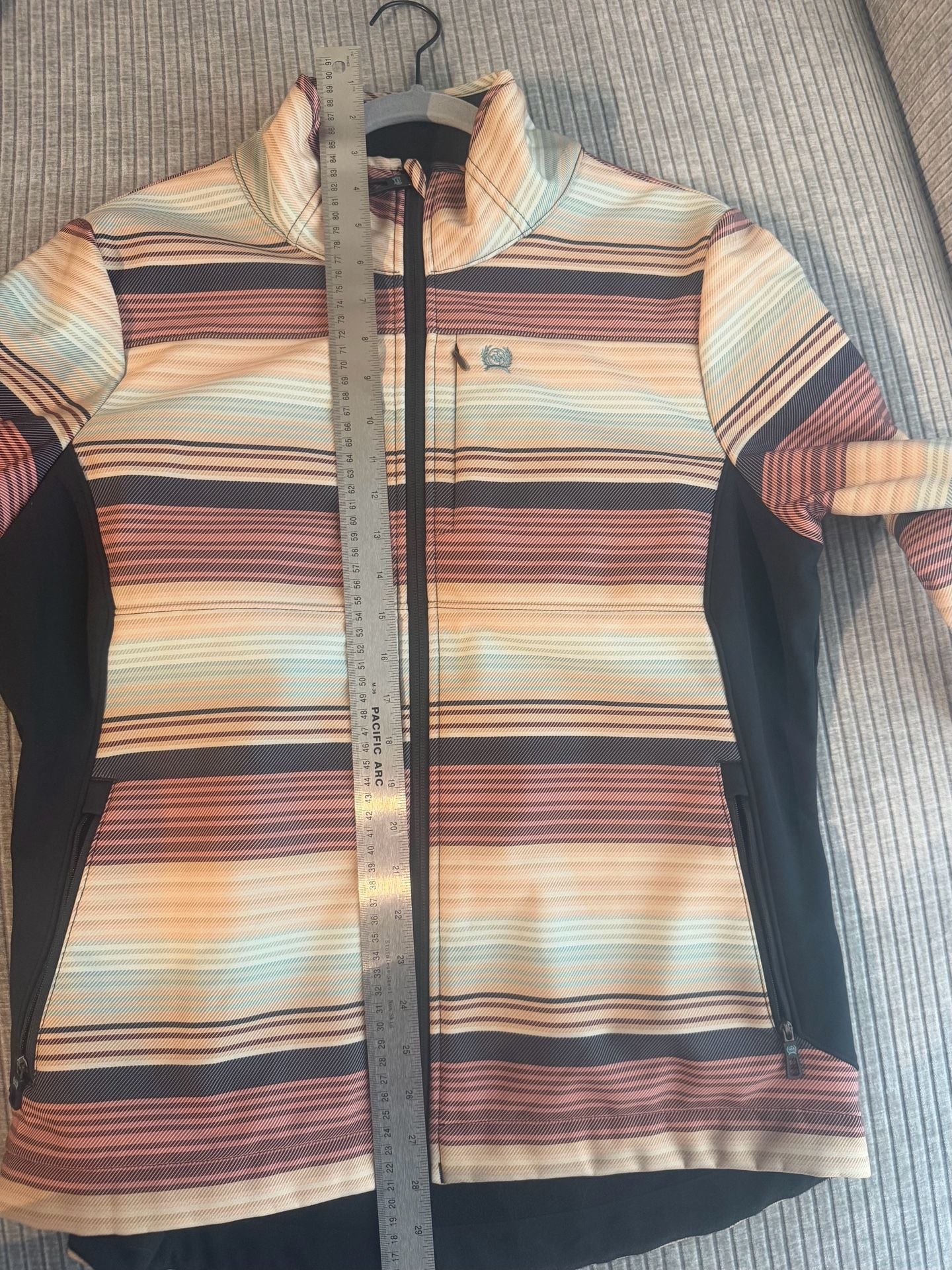 Cinch Women's Bonded Soft Shell Stripe Zip-Up Jacket 7