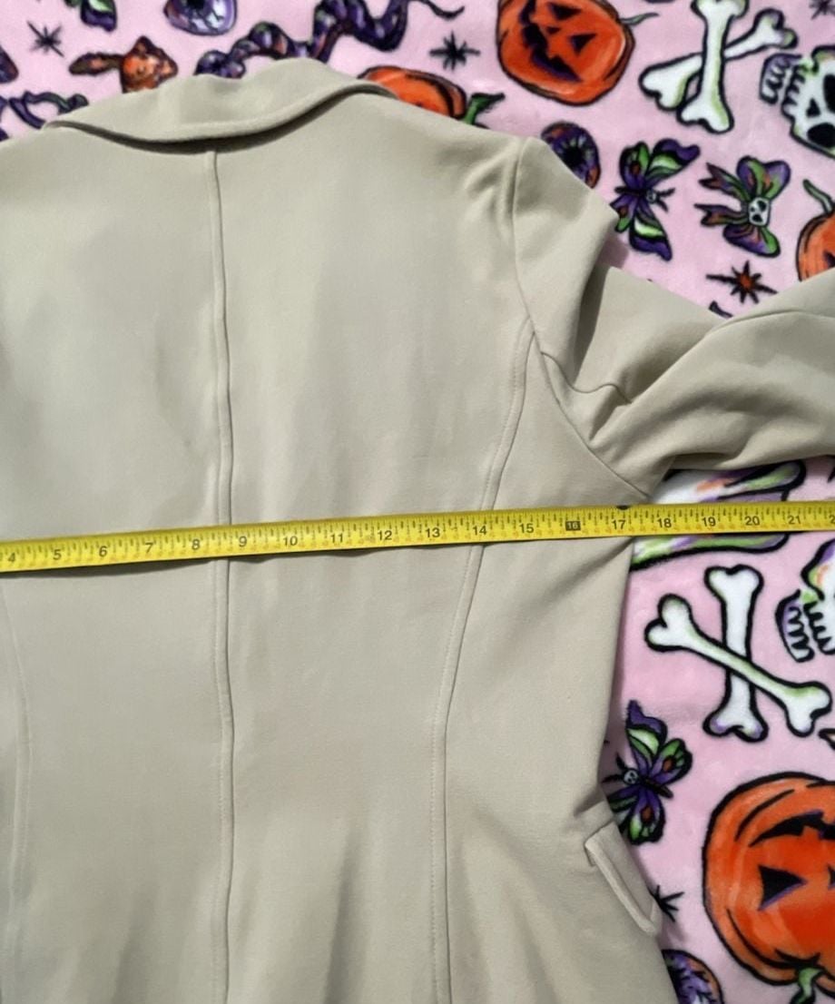 Etro Milano Beige Blazer Jacket Size 42 8
