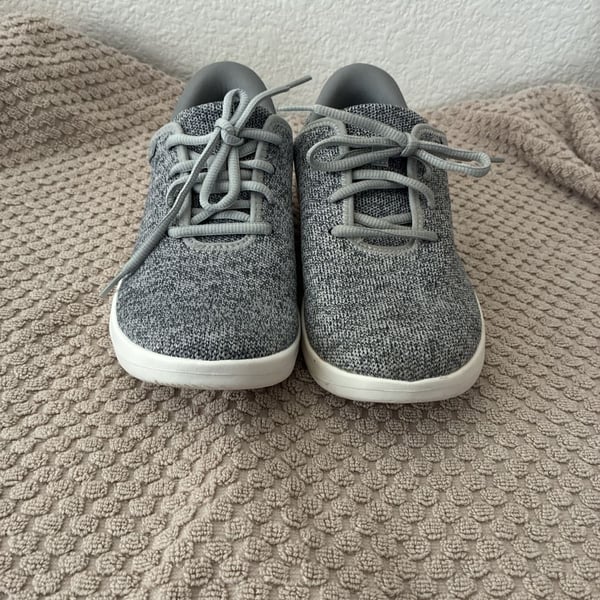 Kizik Madrid Eco Knit Hands-Free Sneakers in Grey M’s 6.5 / W’S 8