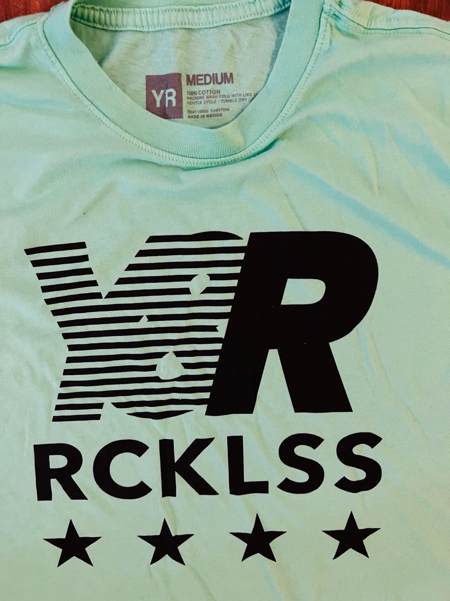 Young & Reckless YR RCKLSS Graphic Short Sleeve T-Shirt size Medium 3