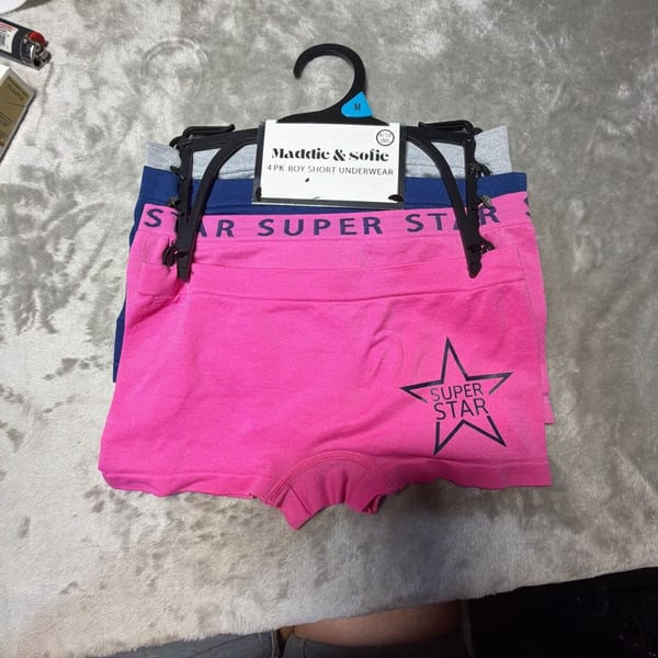 Maddie & Sofie 4-Pack Girls' Boy Short Underwear, Size Medium 8/10