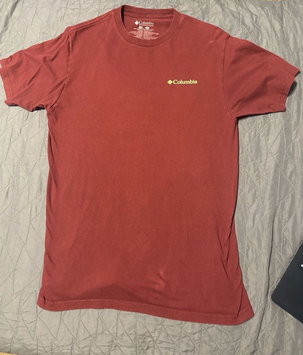 Columbia Mens M Texas Armadillo Graphic T-Shirt Maroon 2