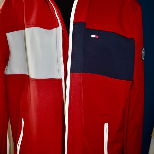 Tommy Hilfiger Men's Active Soft Shell Colorblock Zip-Up Jacket