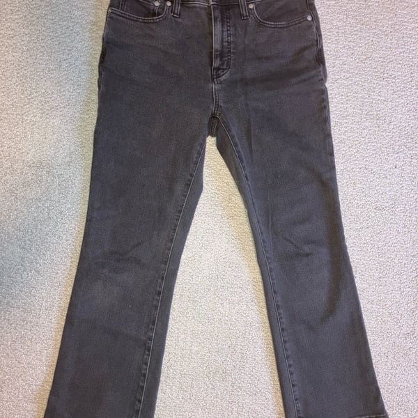 Madewell High-Rise Demi-Boot Crop Jeans in Black Wash