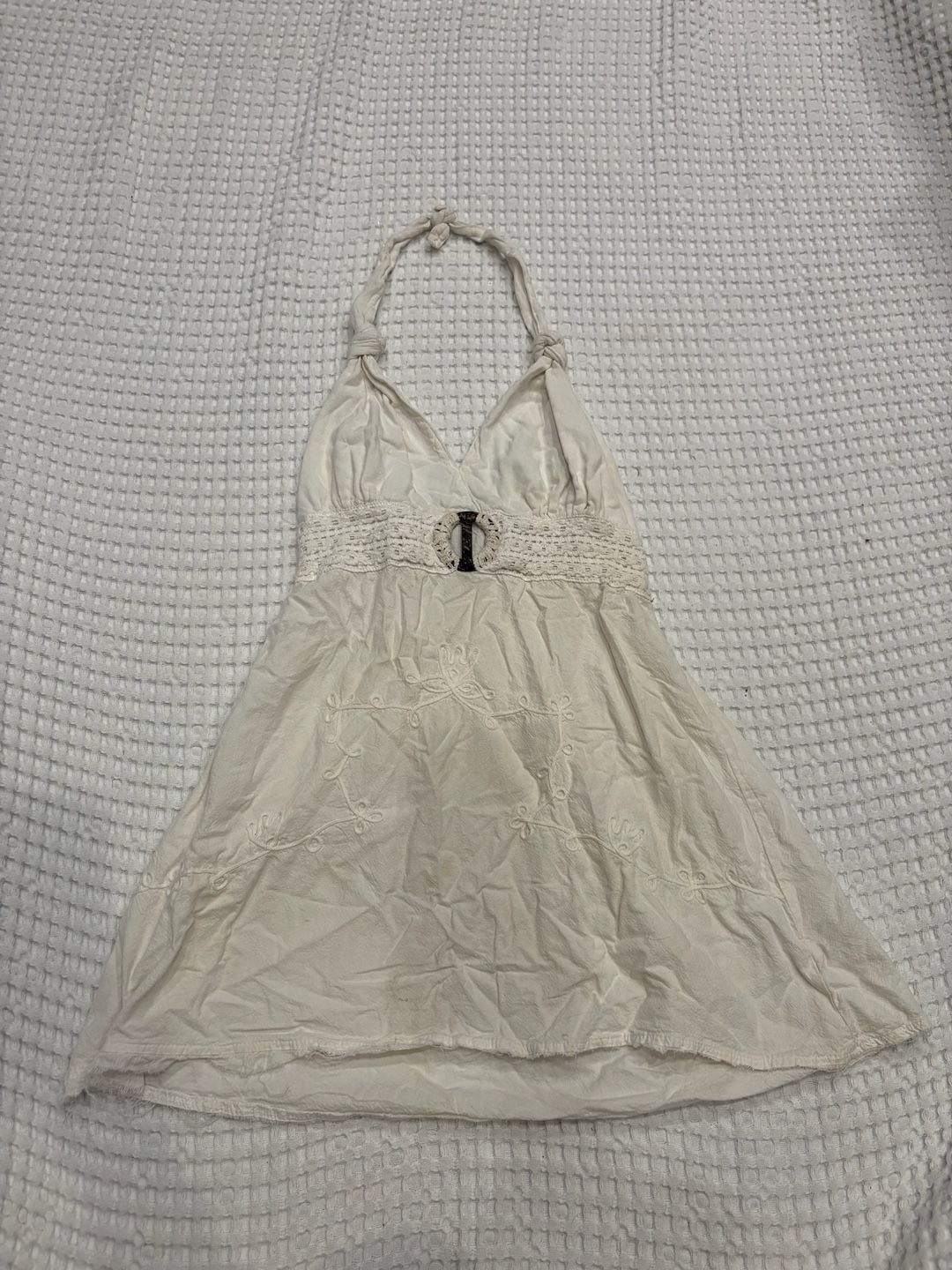 Y2K Giocan Women's White Halter Neck Mini Dress with Embroidered Details and Ring Accent 2