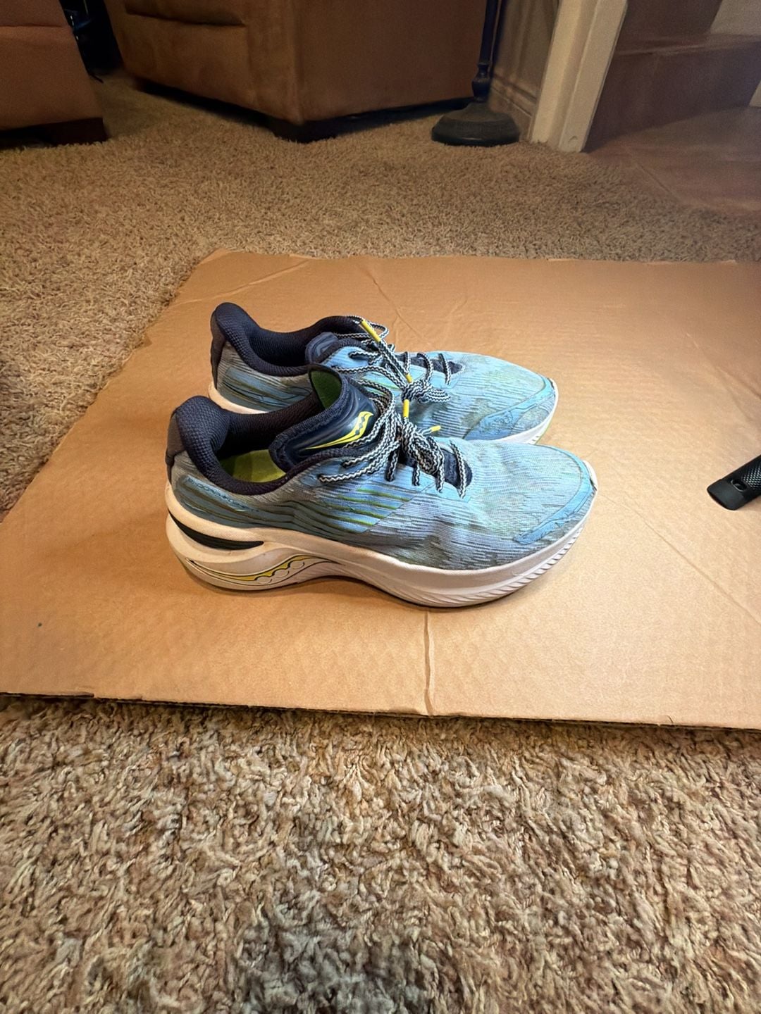 Saucony Endorphin Shift 3 Running Shoes 2