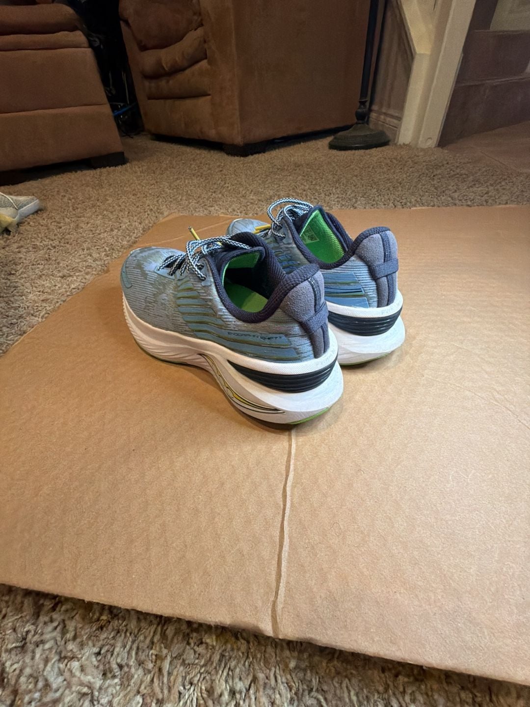 Saucony Endorphin Shift 3 Running Shoes 9