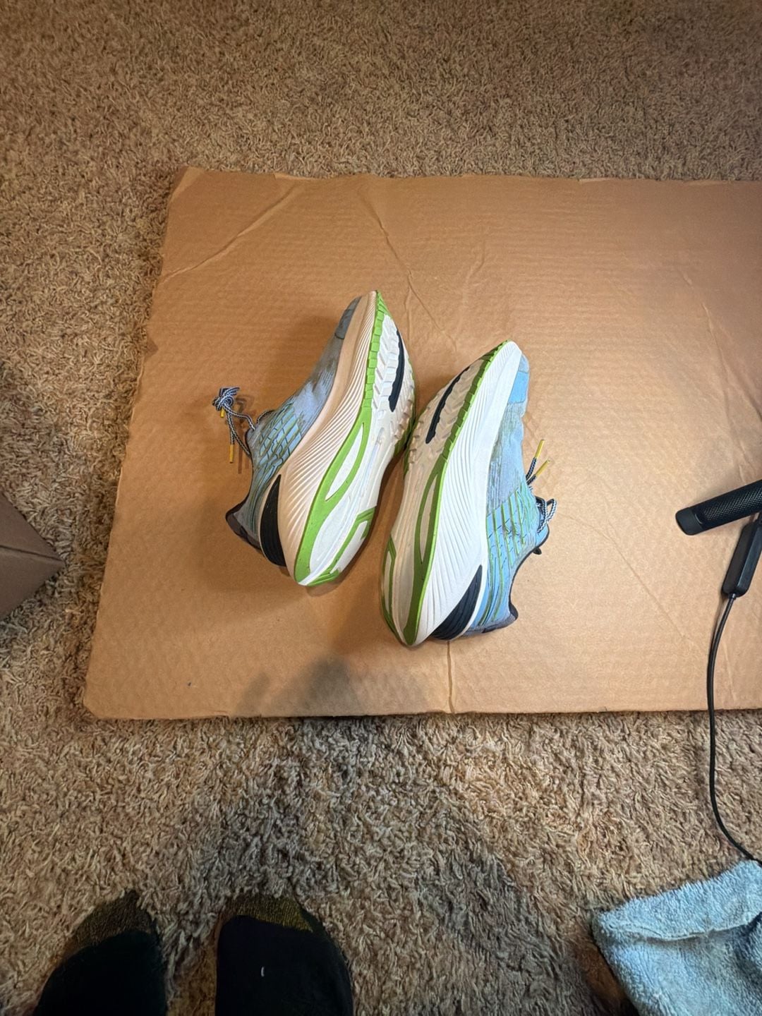 Saucony Endorphin Shift 3 Running Shoes 12