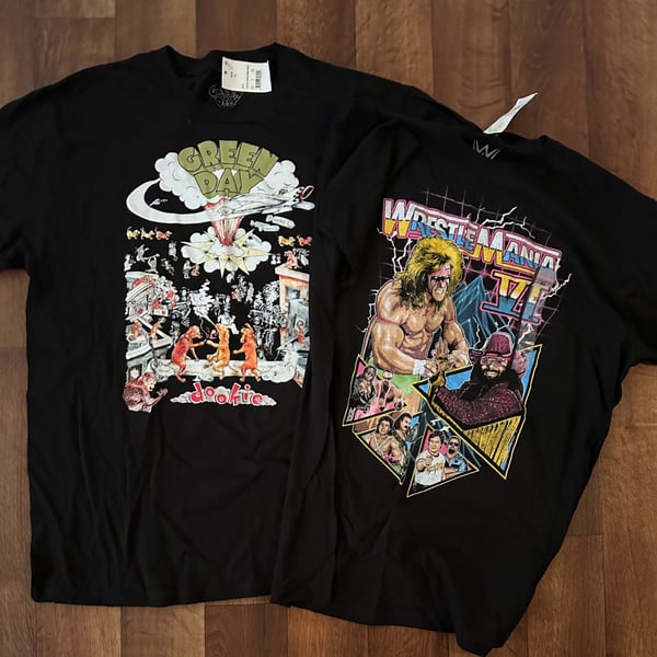 Green Day Dookie Album and WWE WrestleMania VI Graphic T-Shirt Bundle New Never Worn