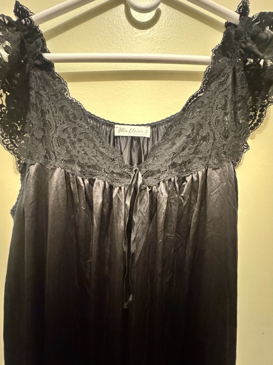 Miss Elaine Vintage Black Lace Trim Satin Nightgown 4