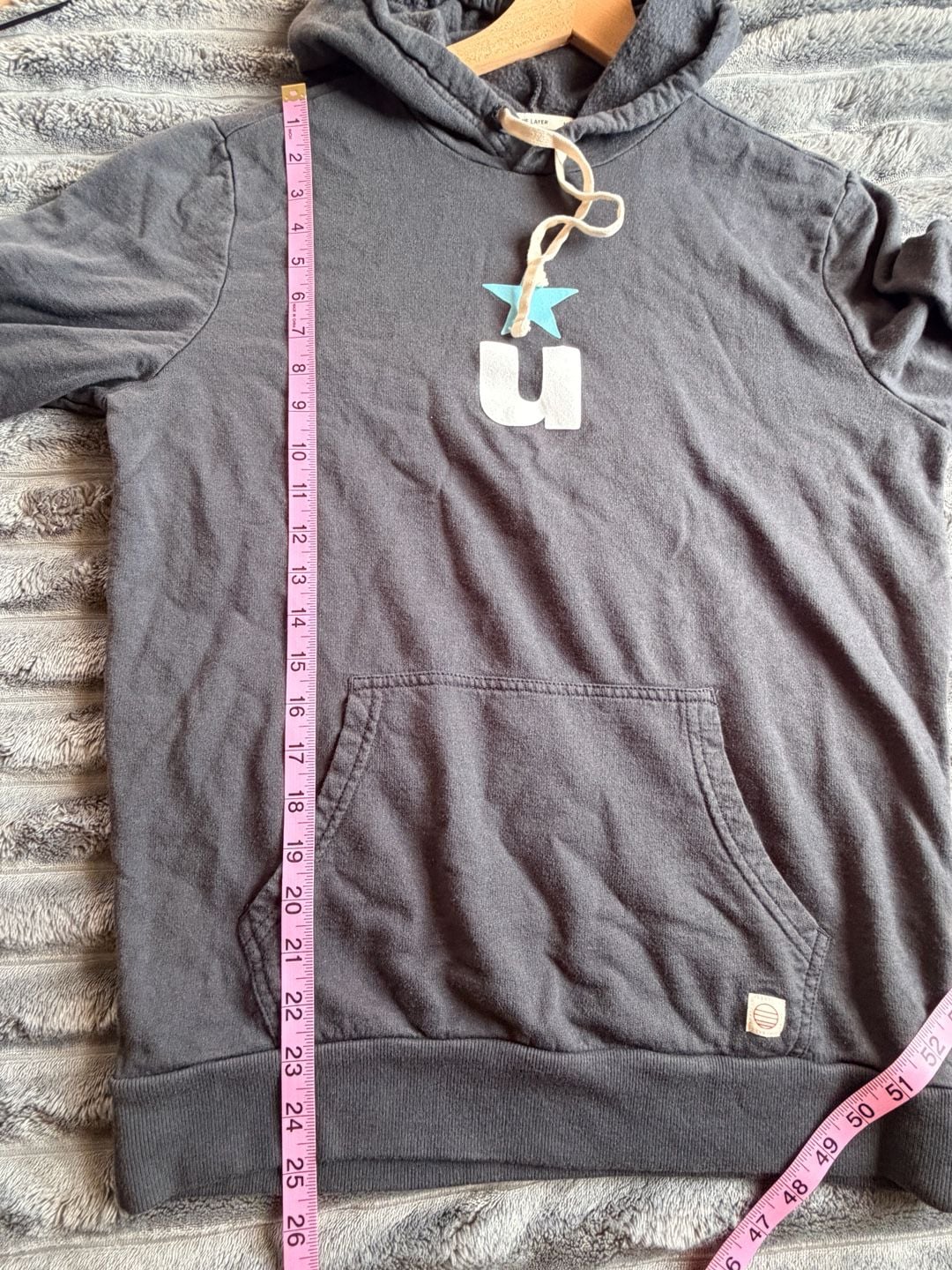 Marine Layer Gray Pullover Hoodie Sweatshirt Size M Ultra Soft Graphic Casual 7