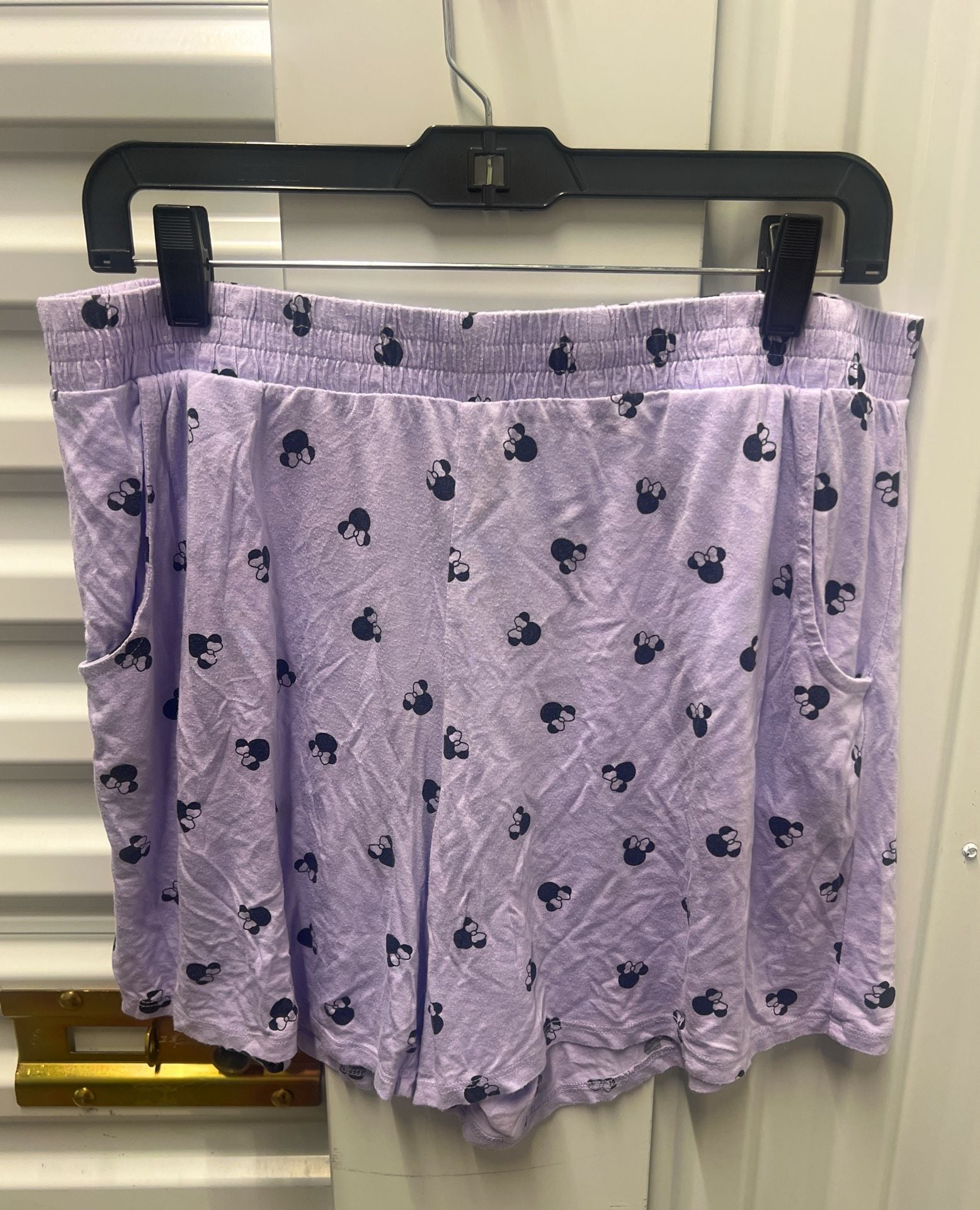 Disney Women's Minnie Mouse Purple 2-Piece Pajama Shorts Set with Pockets 7