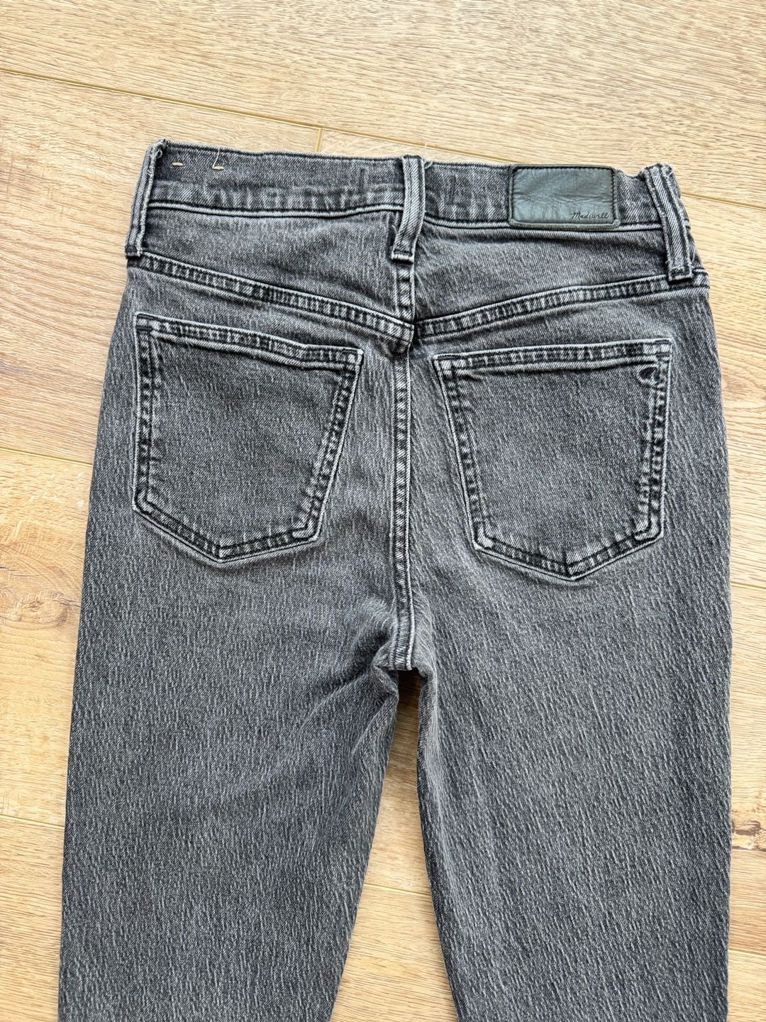 Madewell The Perfect Vintage Jeans Washed Black High Rise Straight Size 24 16