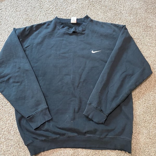 Vintage 90s Nike Made in USA Embroidered Swoosh Crewneck Sweatshirt
