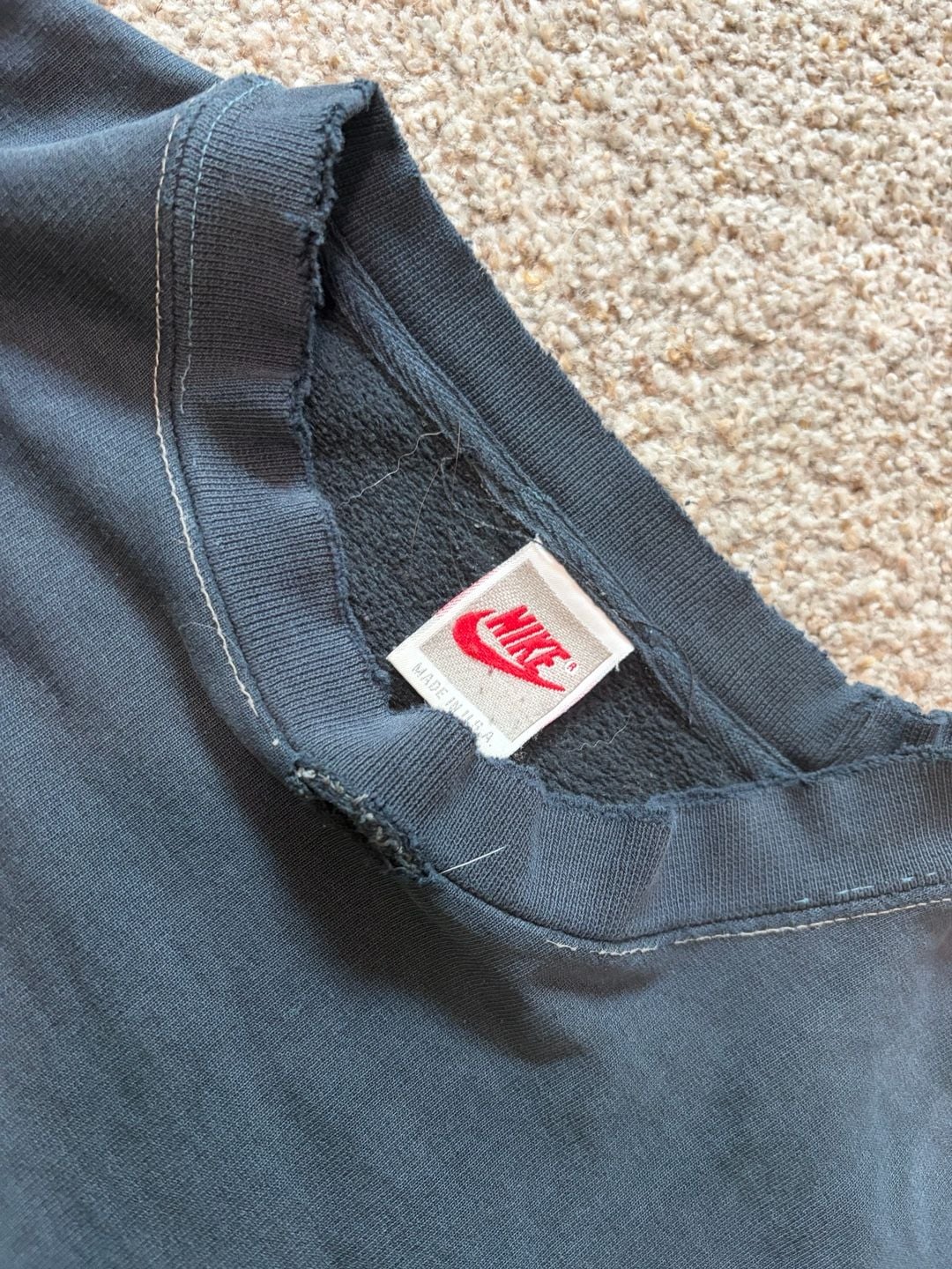 Vintage 90s Nike Made in USA Embroidered Swoosh Crewneck Sweatshirt 3
