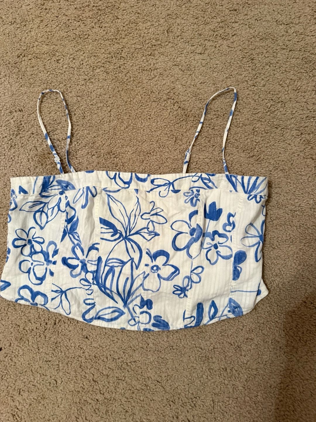American Eagle Women's Floral Print Smocked Cropped Cami Top 10