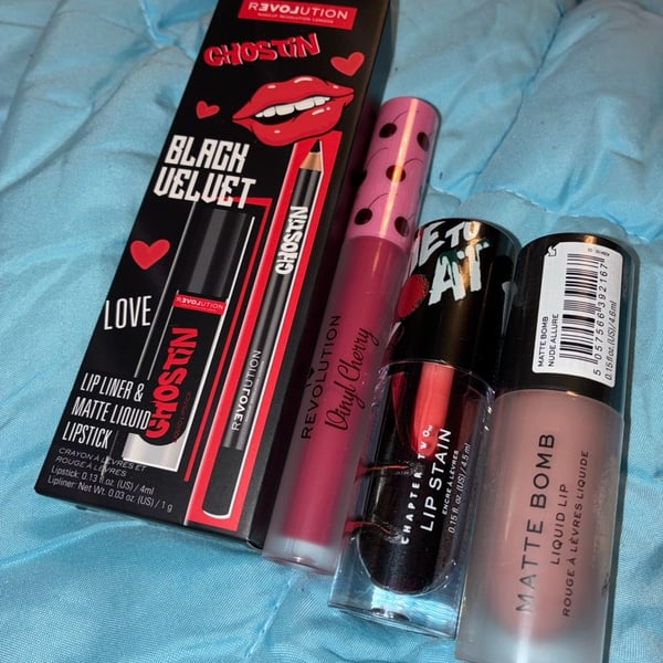 Makeup Revolution Lip Bundle