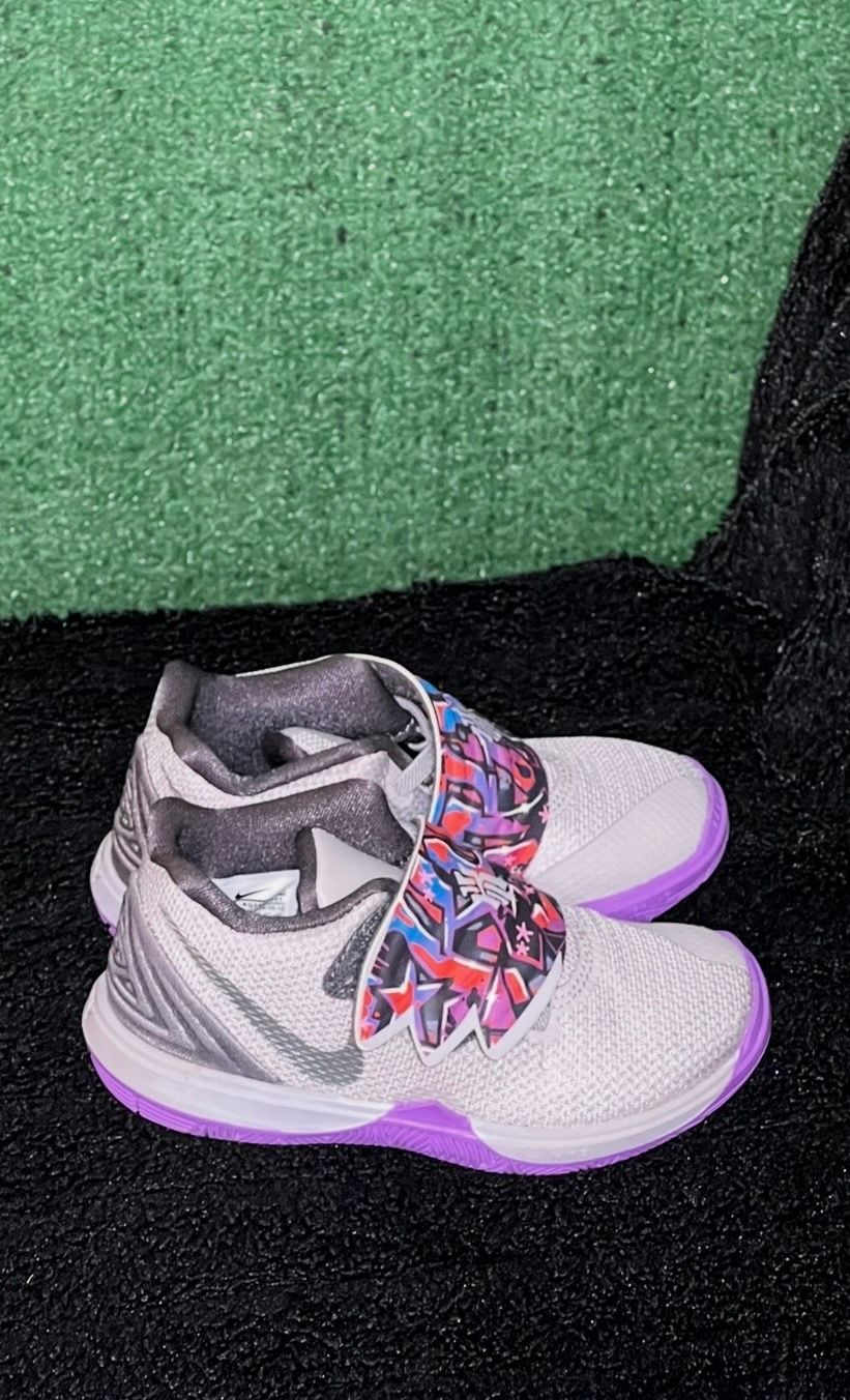 Nike Kyrie 5 TD 'Graffiti' Toddler Basketball Shoes 3