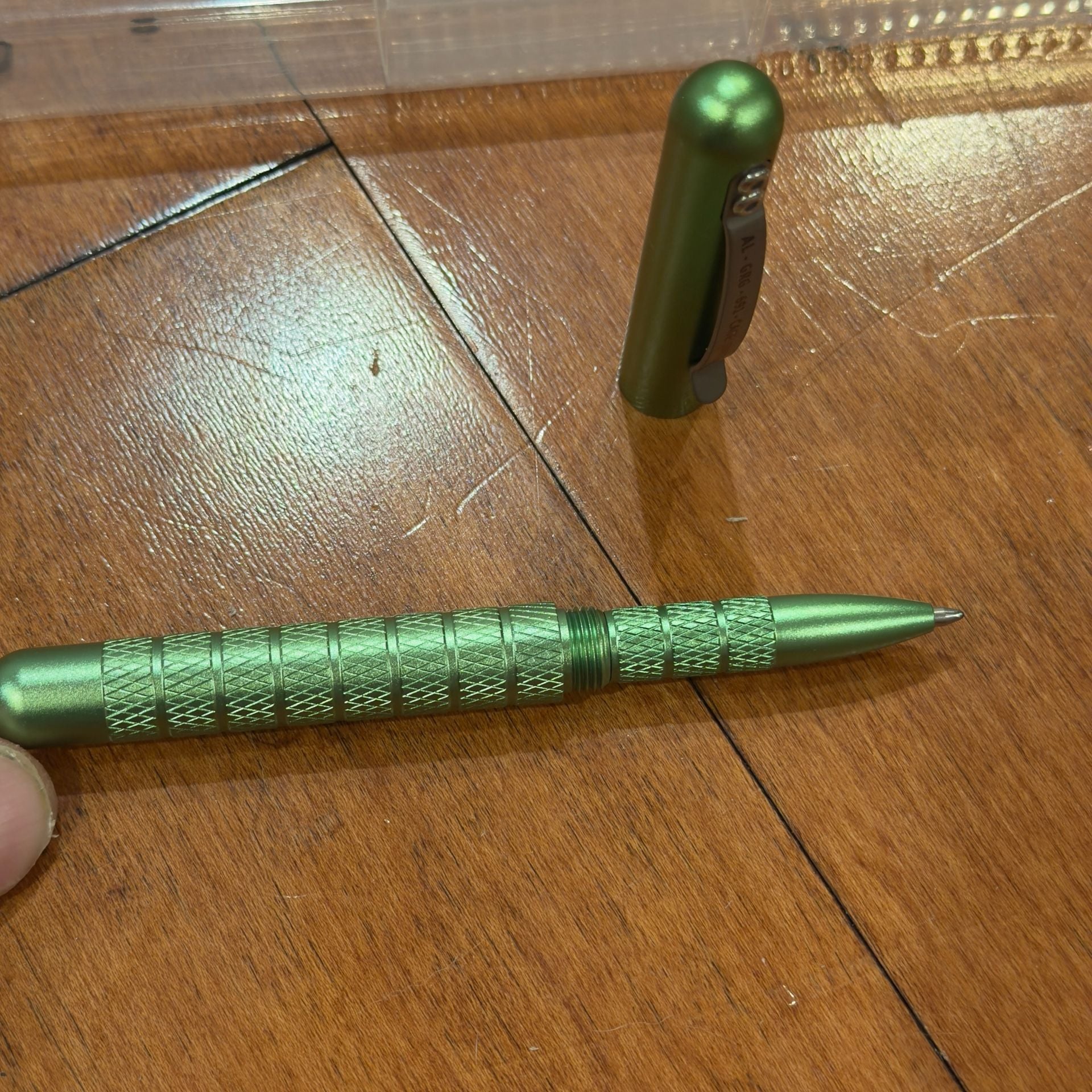 Maratac Embassy Pen Rev. 5 Aluminum Heritage Edition - Zesty Lime 5