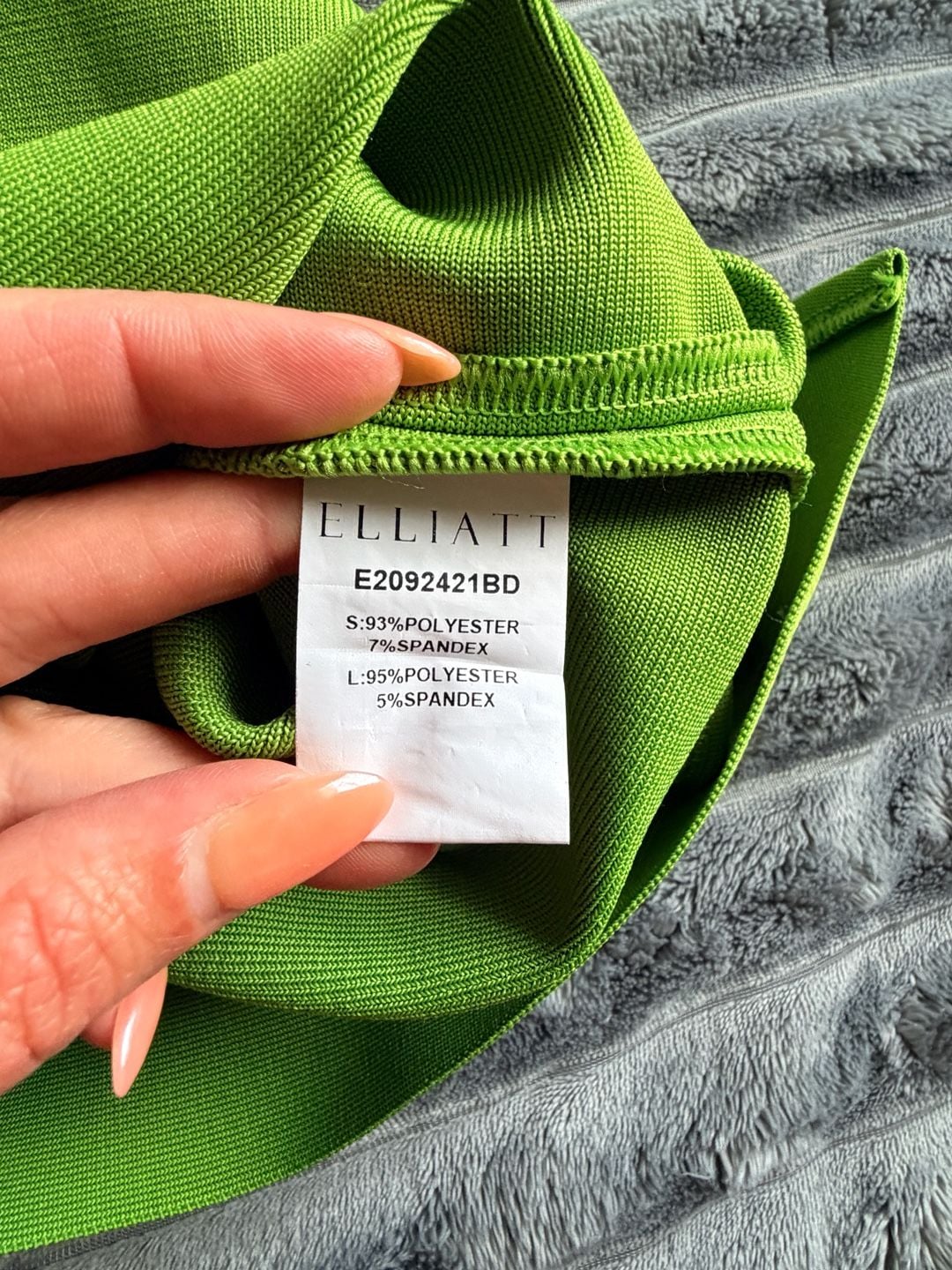 ELLIATT Lime Green Ruched Midi Dress Size L Strappy Bodycon Occassion 5