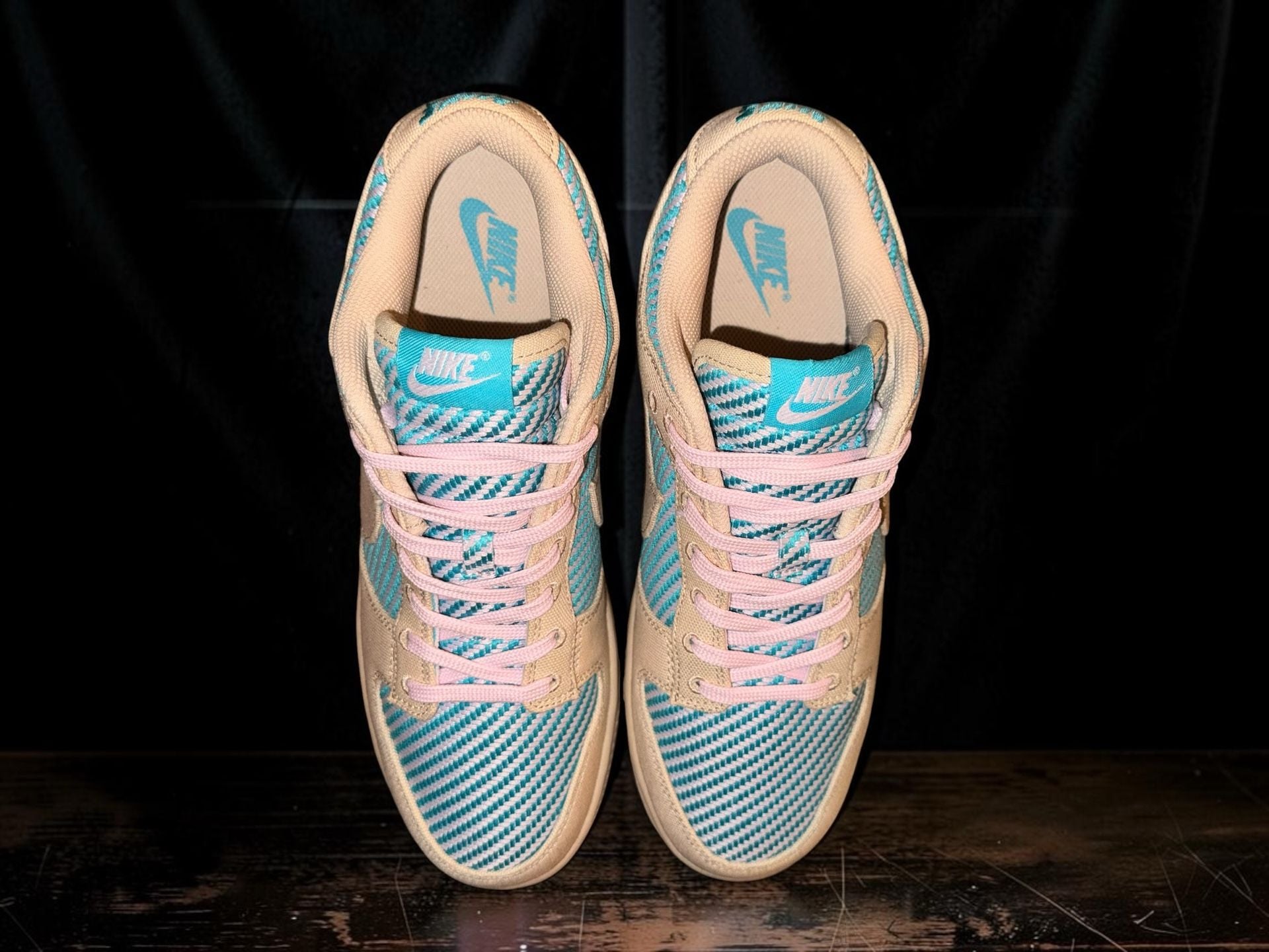 Nike Women's Dunk Low 'Heat Wave' (HF5077-902) 10