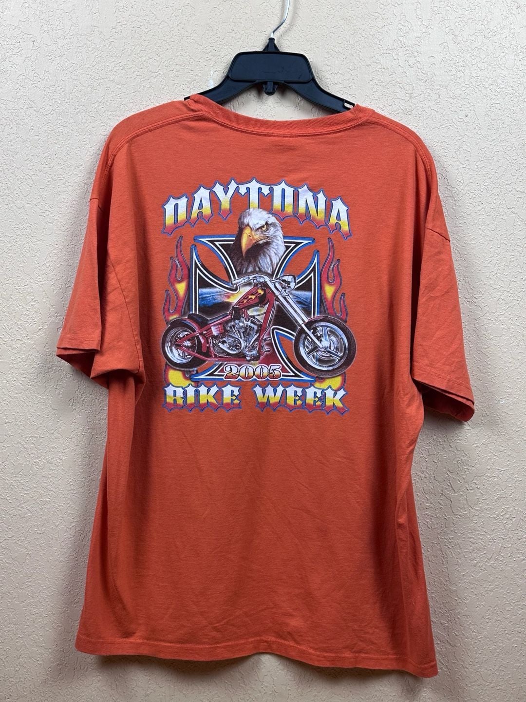 Hanes Heavyweight 2005 Daytona Bike Week Eagle and Motorcycle Graphic T-Shirt 2