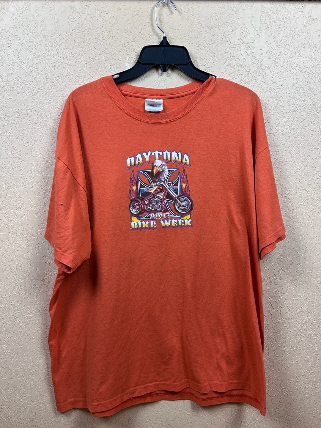 Hanes Heavyweight 2005 Daytona Bike Week Eagle and Motorcycle Graphic T-Shirt 3