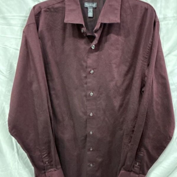 Van Heusen Men's Burgundy Long Sleeve Dress Shirt size XLT