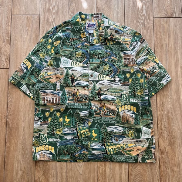 Vintage Reyn Spooner Sports Authentic Merchandise...