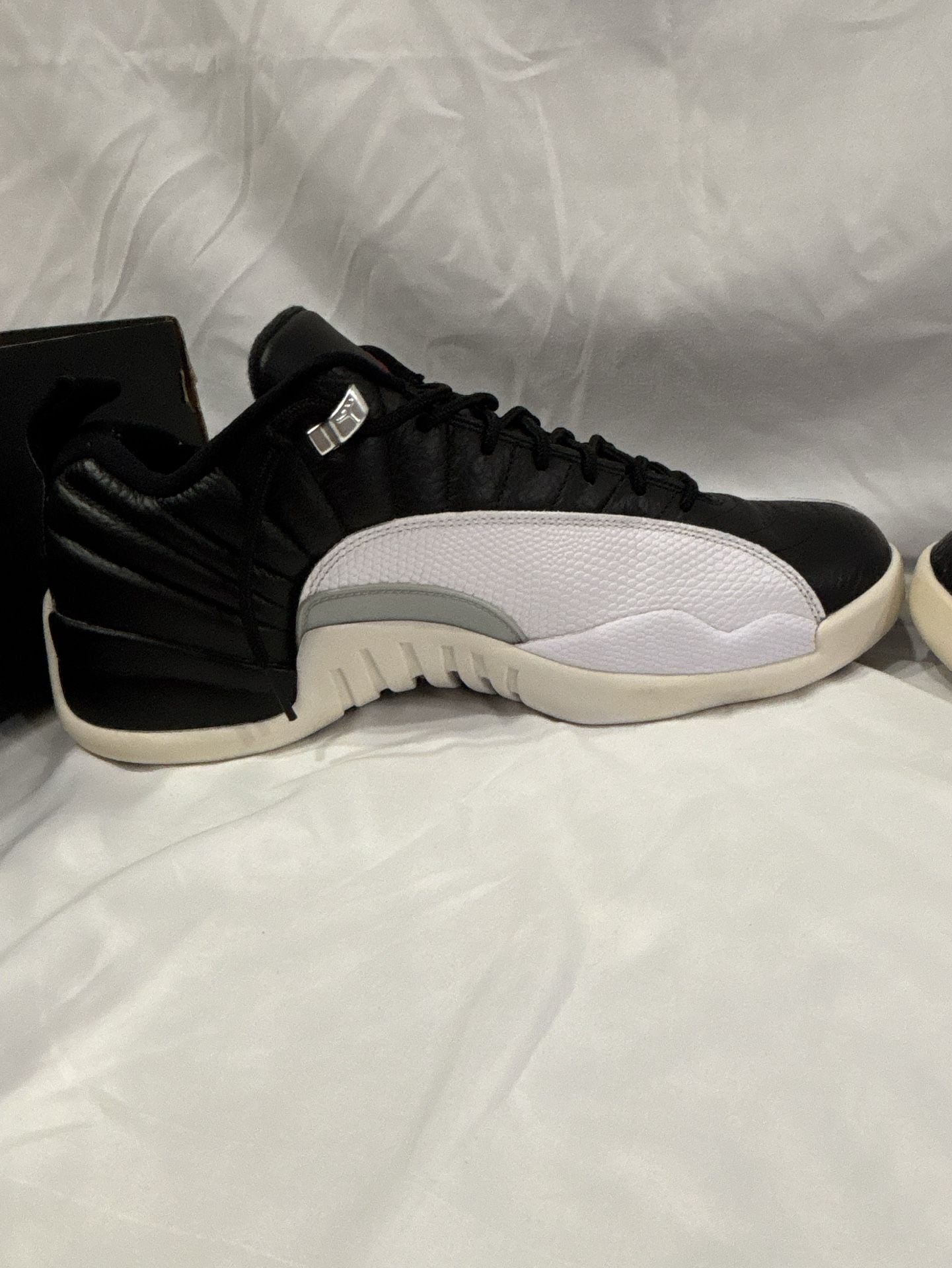 Nike Air Jordan 12 Retro Low 'Playoff' 308317-004 Size 11.5 8
