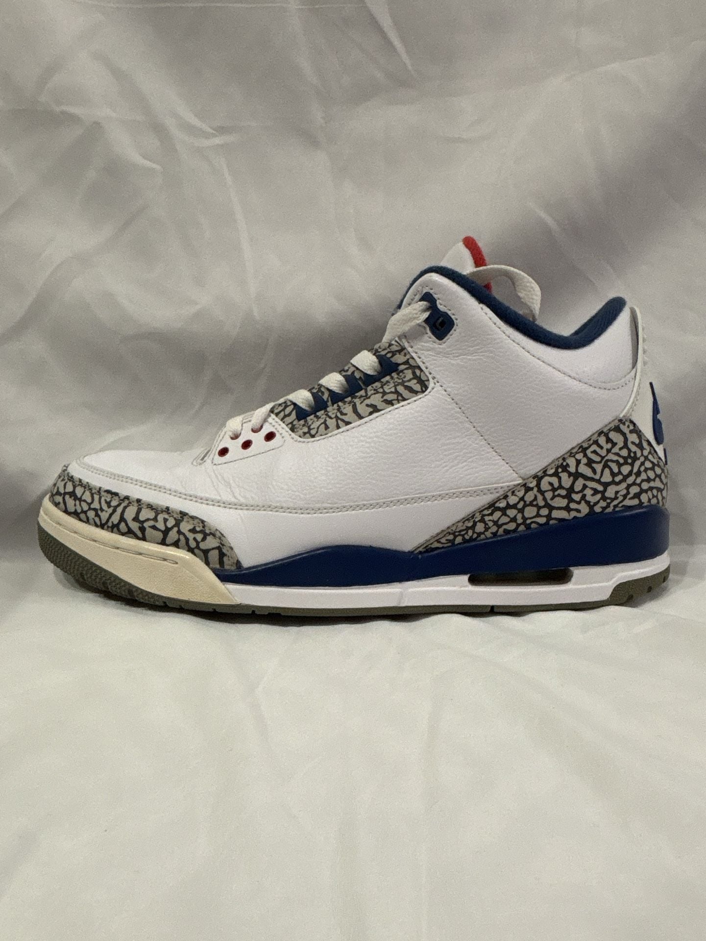 Air Jordan 3 Retro OG 'True Blue' 2016 (854262-106) Size 11.5 2