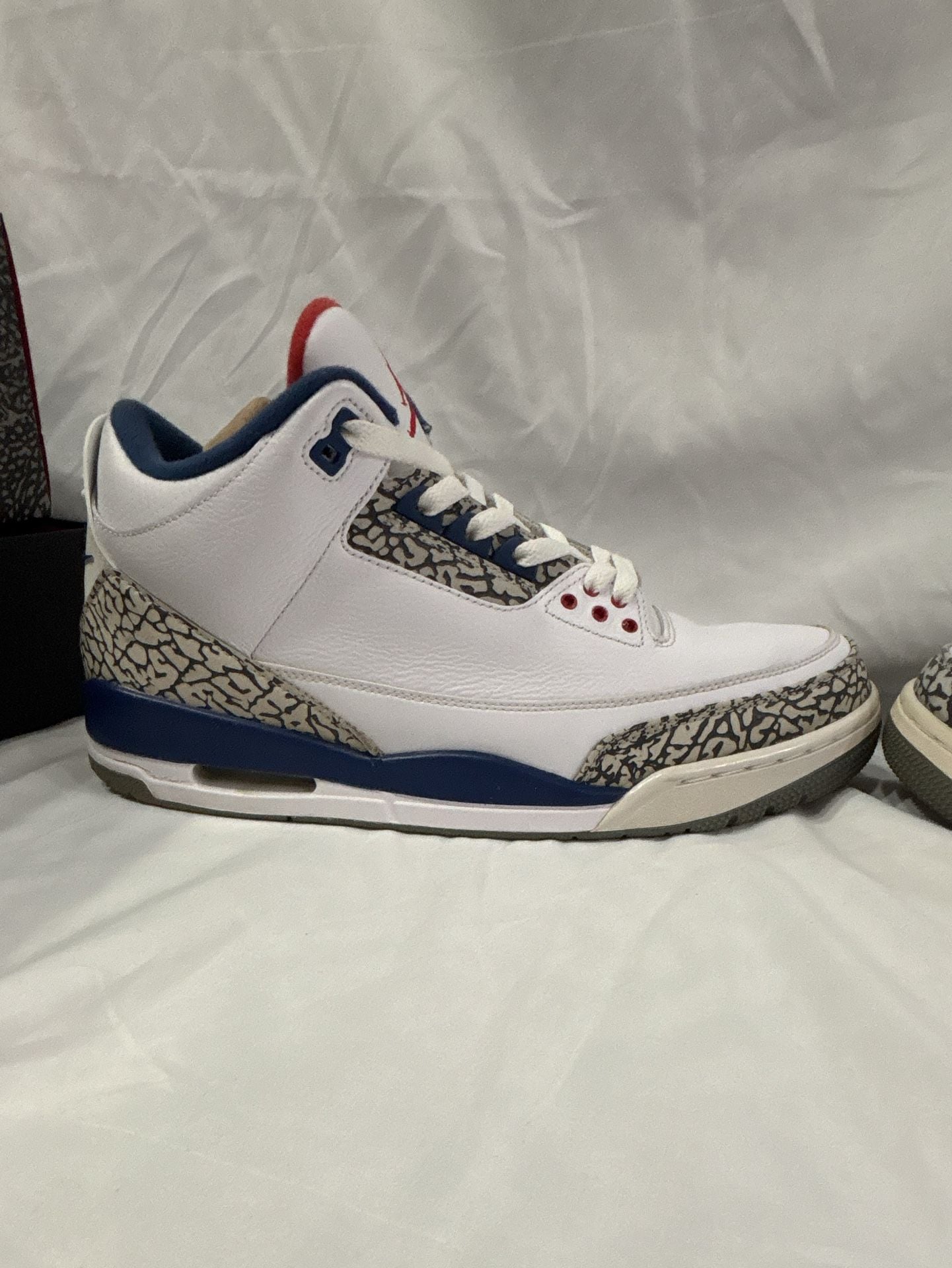 Air Jordan 3 Retro OG 'True Blue' 2016 (854262-106) Size 11.5 5