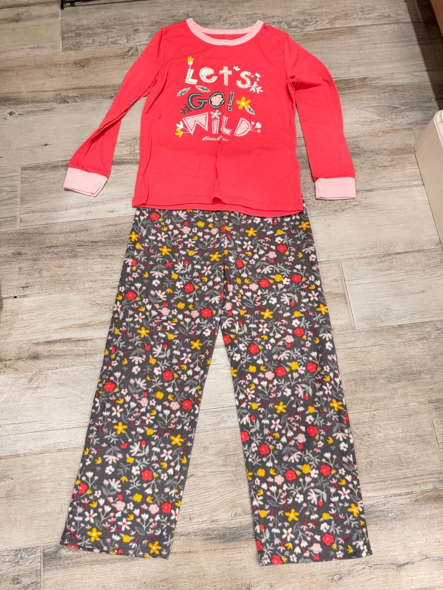 Eddie Bauer Girls Let's Go Wild Fleece Pajama Set Size M 10/12 1